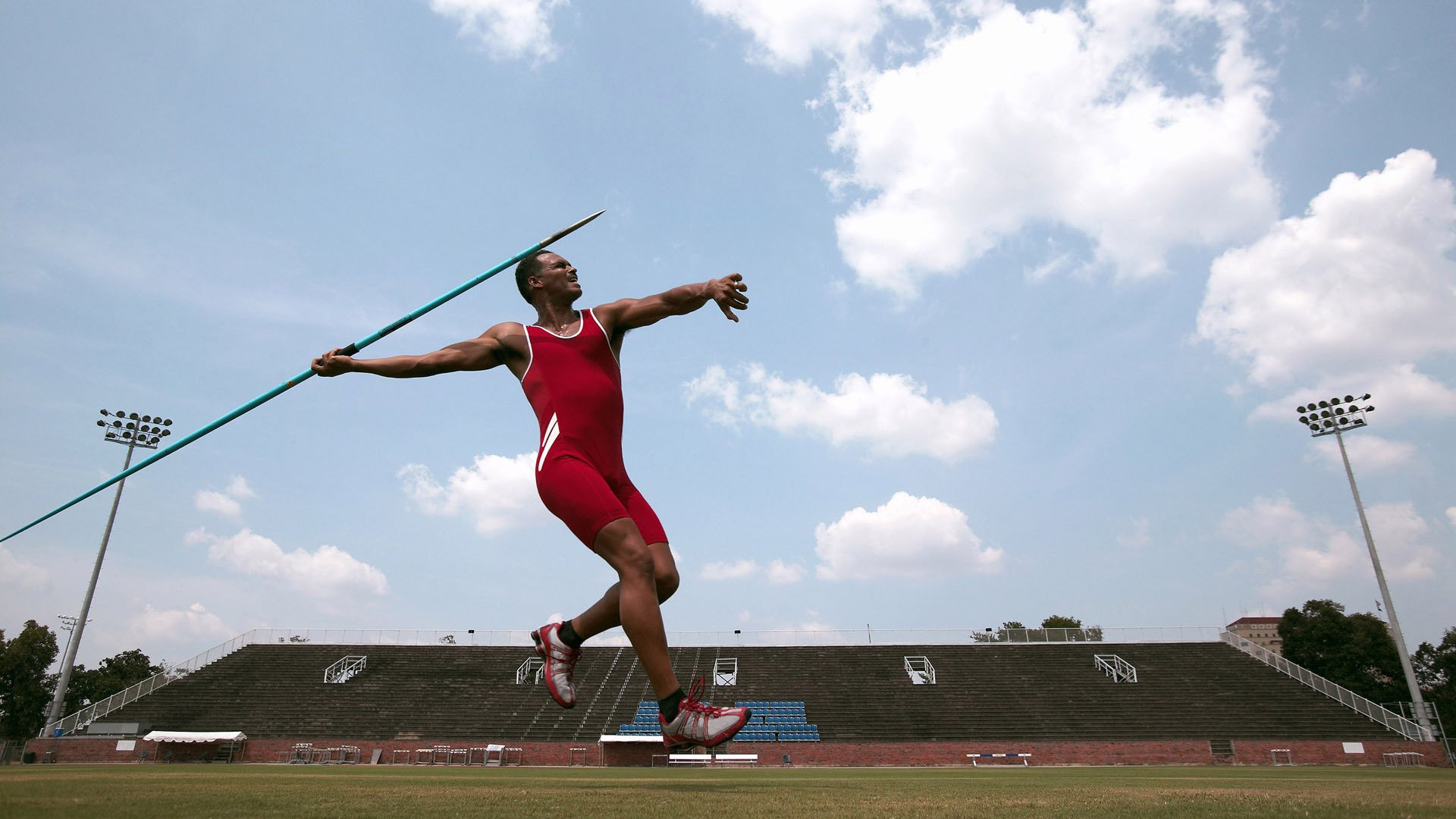 C罗迎来三赛季出色发挥，MAD观众热烈欢呼！热度持续攀升